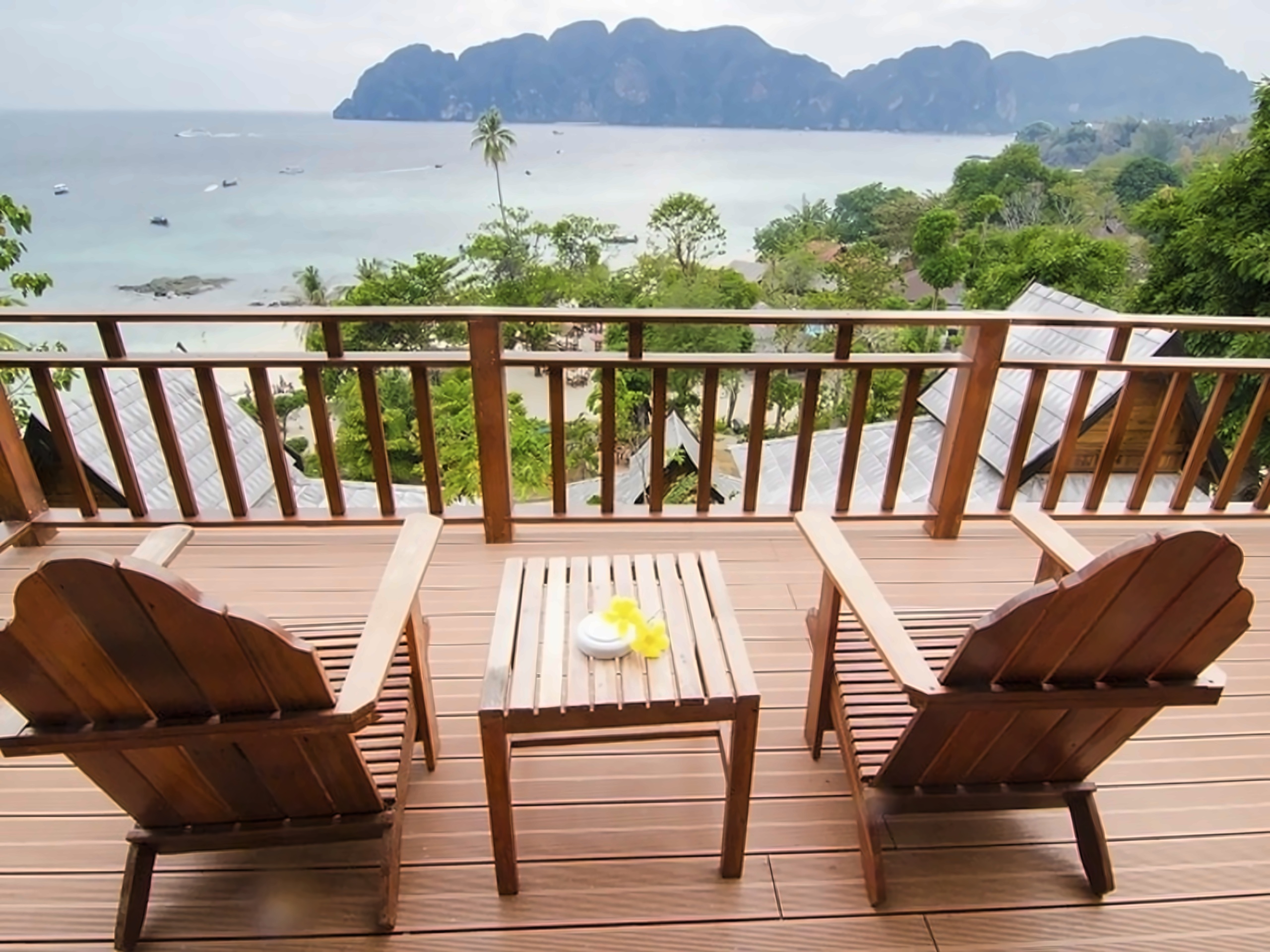 phi phi the beach resort hotel