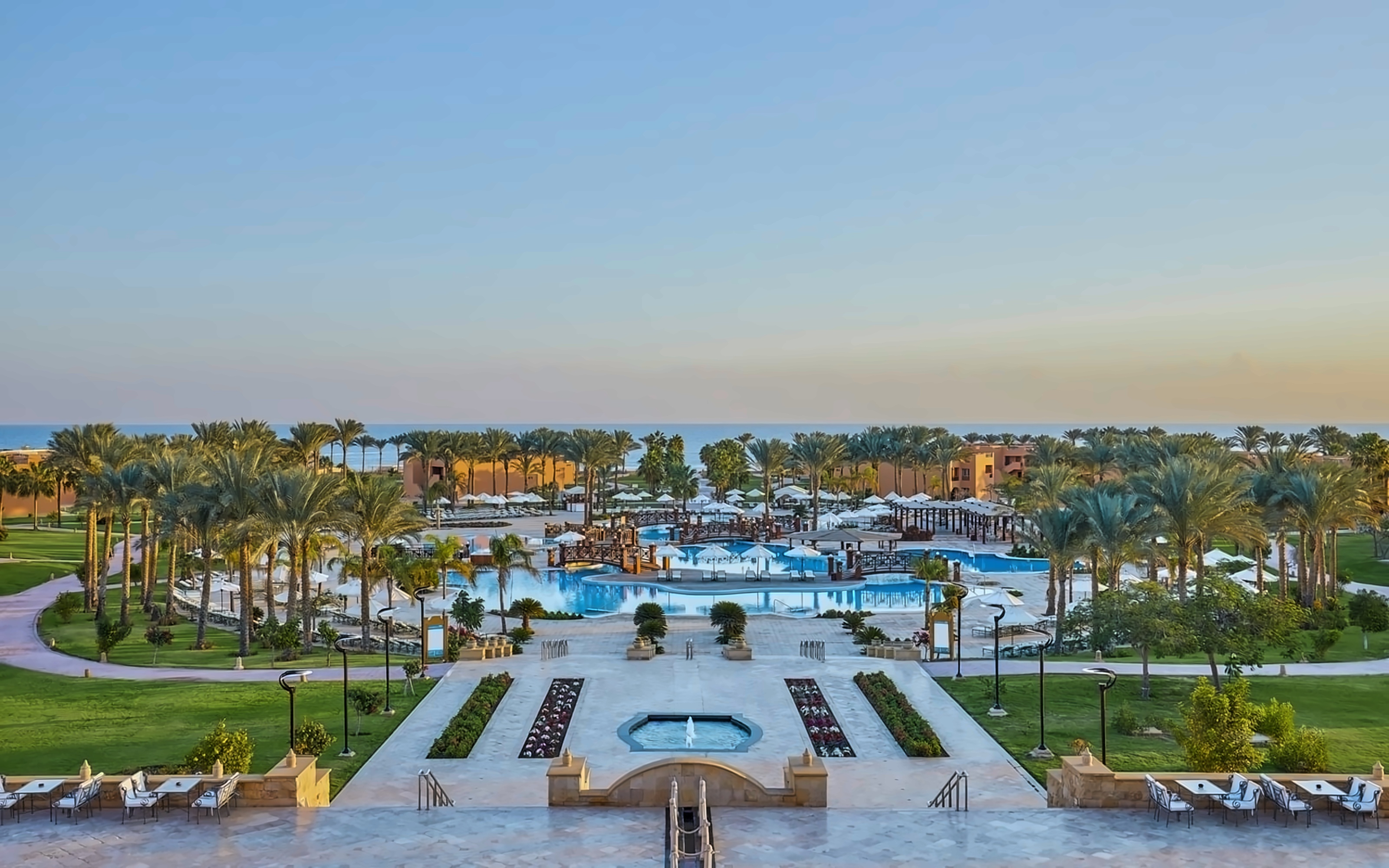 Реста гранд резорт марса алам. Реста 5 египет. Resta grand resort marsa alam. Jaz grand resta) 5*. Marsa alam египет.