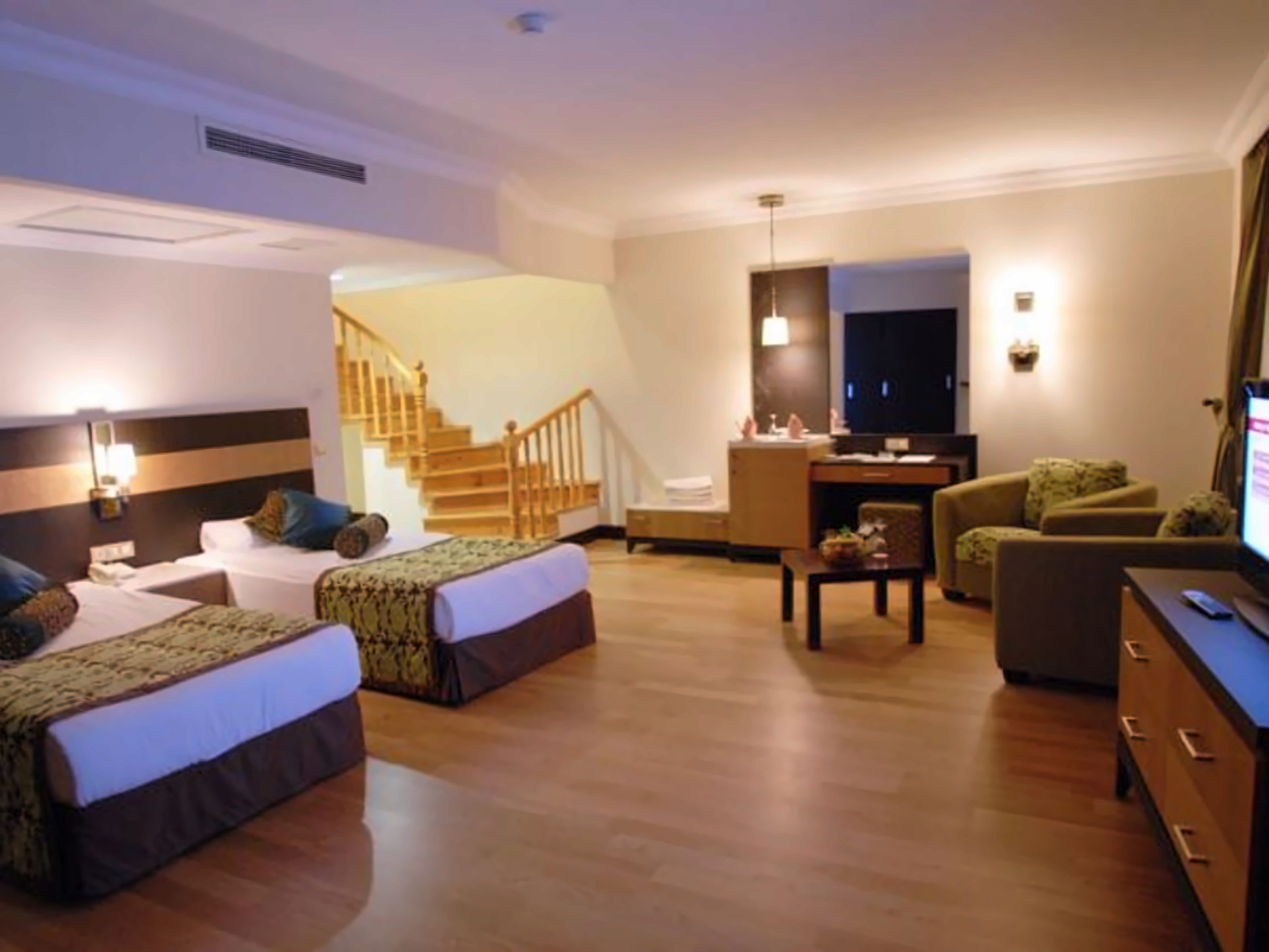 Sirene belek hotel 5. Sirene belek hotel 5. Белек сирена белек. Сирена белек отель в турции. Sirene belek golf wellness.