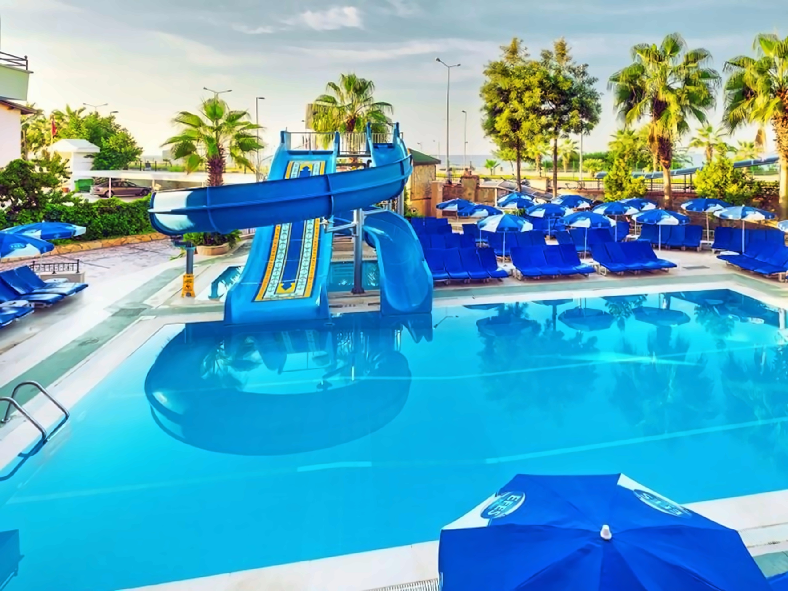 Sun fire аланья. Sun Fire Beach 4 Турция. Sun Fire Beach Hotel 4 Махмутлар Алания. Sun Fire Beach Hotel 5. Фото отеля Сан фаер Бич Турция