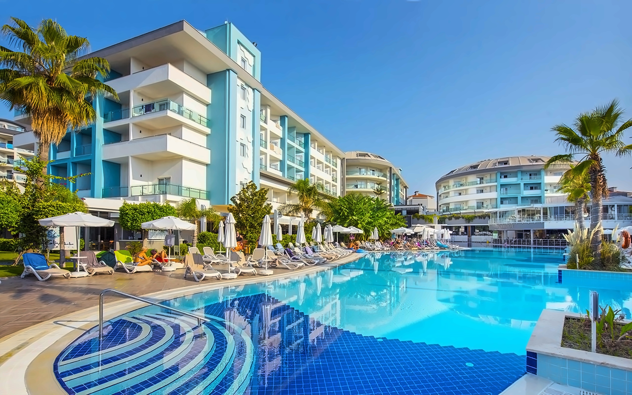 Sea Shell Resort & Spa 5*