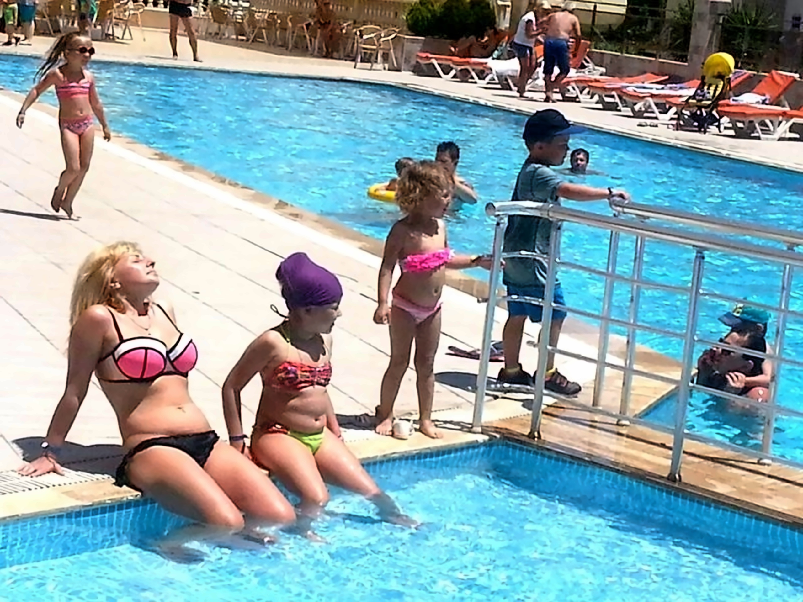 Sentido turan prince. Миракл резорт анталия еда. Семейный отель в турции. Miracle resort hotel 5 турция. Titanic beach lara 5* (анталия).