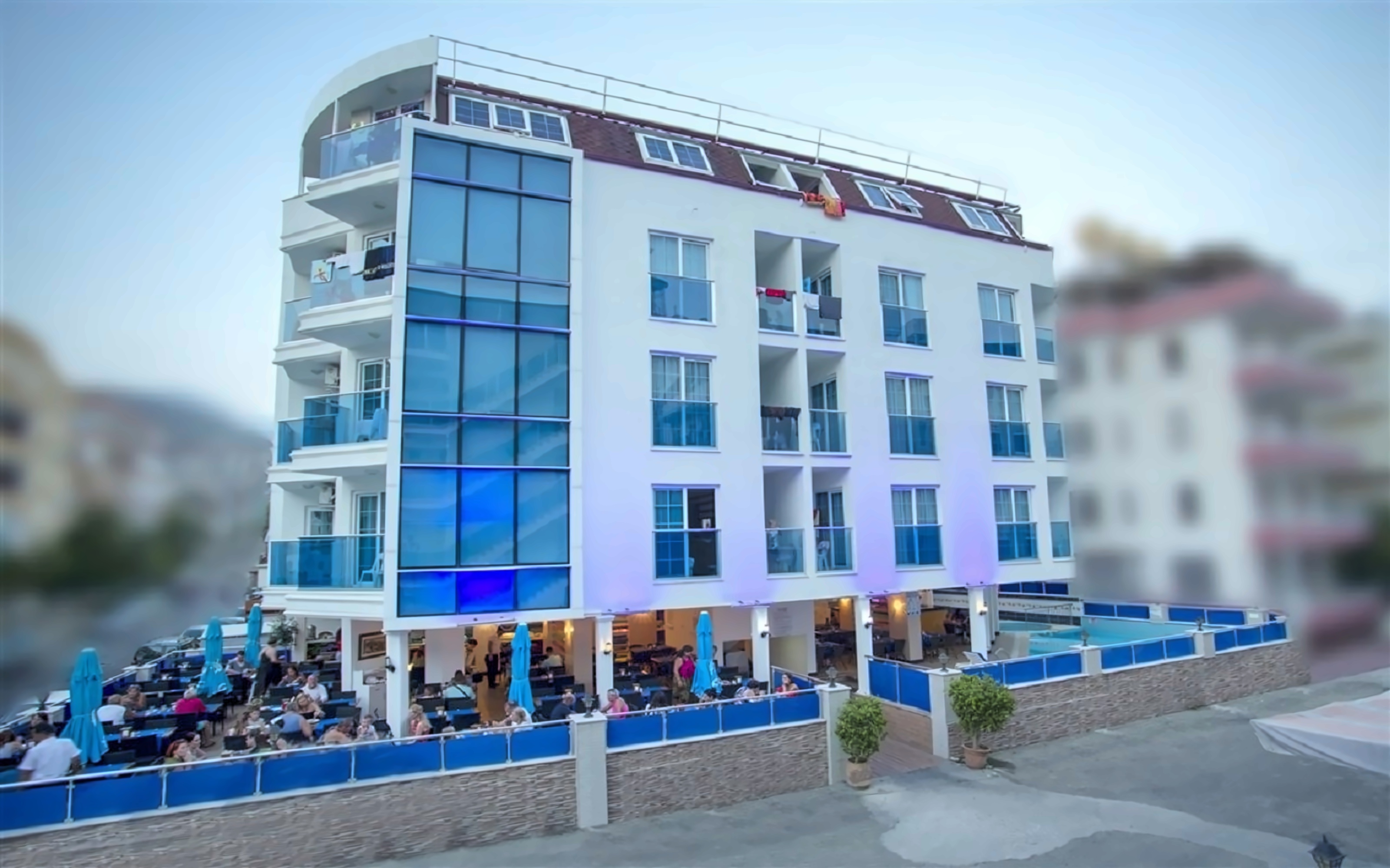 Cleopatra Golden Beach Hotel 3*